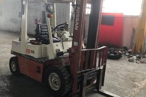 CARRELLO ELEVATORE DIESEL NISSAN 25Q