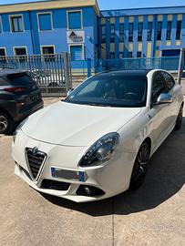 Alfa Romeo Giulietta Quadrifoglio verde