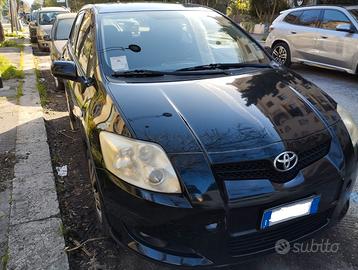 TOYOTA AURIS D4D