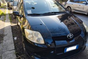 TOYOTA AURIS D4D