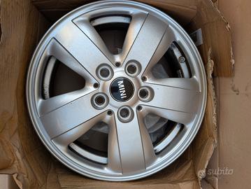 cerchi Mini F55 R15 con sensori