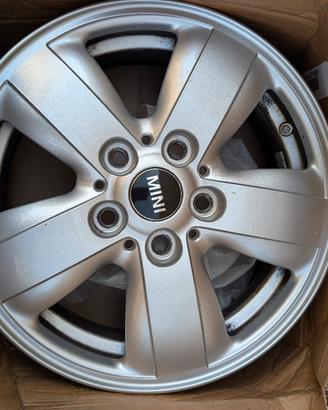 cerchi Mini F55 R15 con sensori