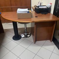 Penisola e spicchio tavolo scrivania per ufficio