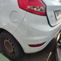 Paraurti posteriore FORD FIESTA del 2010