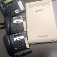 Centralino Promelit Open ip + 3 telefoni Ipecs
