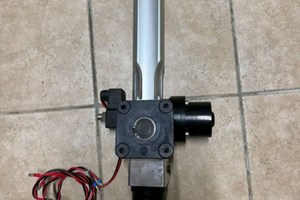 Attuatore pilota automatico B&G