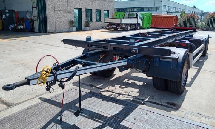 Rimorchio scarrabile ZORZI a 2 assi gemellati