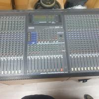 YAMAHA mixer professionale