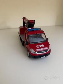 Iveco Daily Piattaforma aerea 1/43