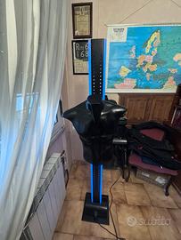 Porta abiti con luce