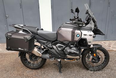 Bmw 1300 gs adventure triple black