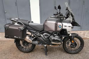 Bmw 1300 gs adventure triple black