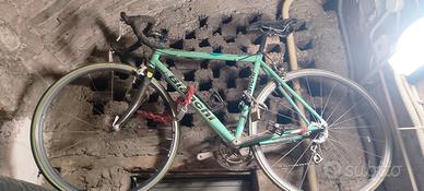 Bici da corsa Bianchi
