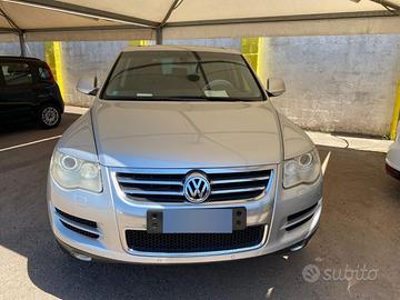 Volkswagen  touareg