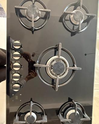 Piano cottura a gas Electrolux a gas