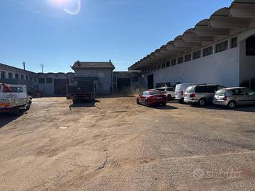 Immobile di 990 m² con 2 locali a Trissino
