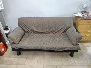 Divano letto con materasso