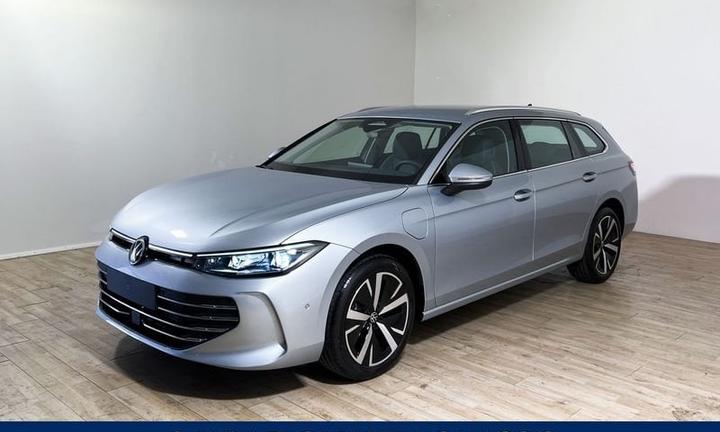 Volkswagen Passat 1.5 TSI eHybrid 204 CV DSG ...