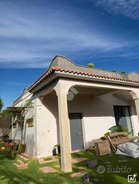 CASA DI CORTE A CAROVIGNO