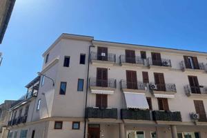 Attico / Mansarda di 75 m² con 3 locali e box auto