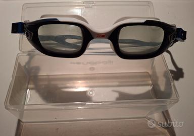 occhialini da piscina graduati