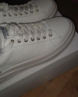 scarpe guess