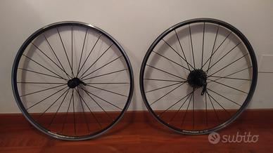 Cerchi Bontrager TLR + Ultegra 11v