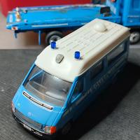 Furgone Polizia 