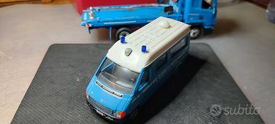 Furgone Polizia 