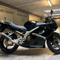Honda cbr 600