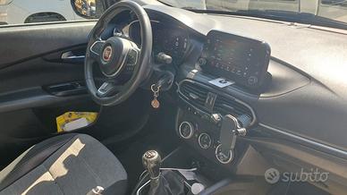 Fiat Tipo Cross del 2021