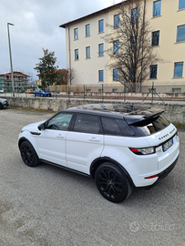 Range rover evoque