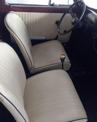 Macchina fiat 500f del 1970