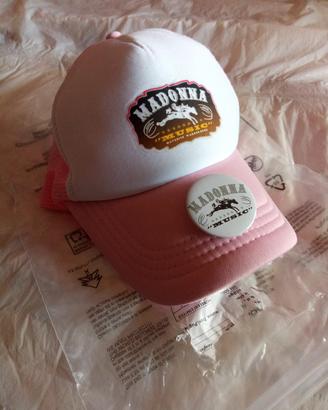 Cappellino e spilla Madonna Music