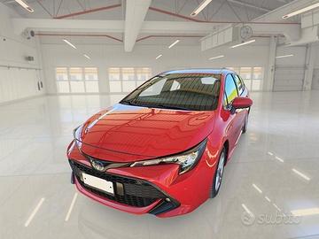 TOYOTA COROLLA TS 1.8 HYBRID BUSINESS TECH STATION