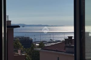 MONOLOCALE A TRIESTE