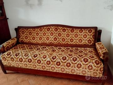 Divano letto antico