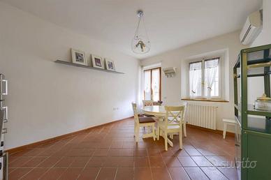 Stanza in casa indipendente di 13 m² a Firenze