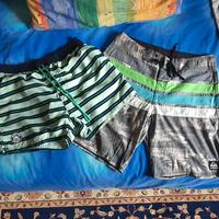 costume pantaloni corti