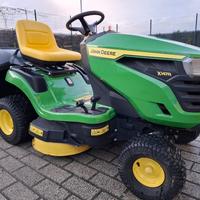 trattorino tagliaerba John Deere X147R 