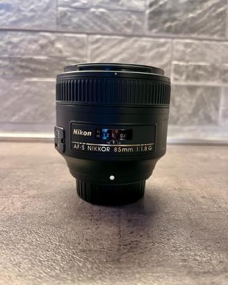 Nikon AF-S 85mm 1.8G | F-Mount