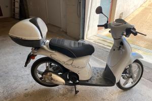 Aprilia Scarabeo 50 - 2013