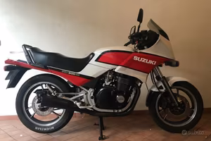 Suzuki gsx 600