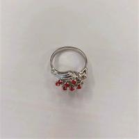 Anello in argento conchiglia rosso
