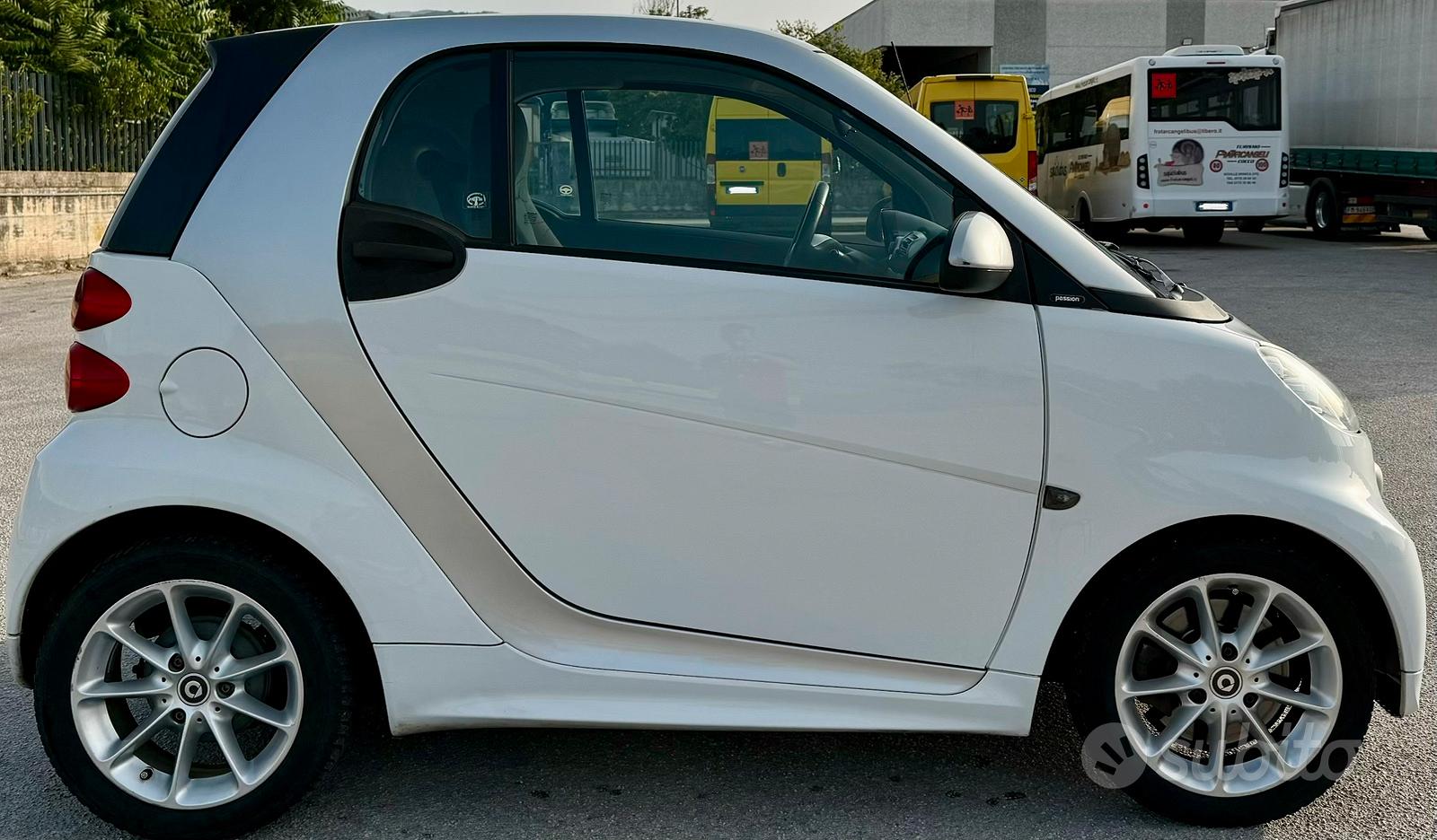 Smart Fortwo 2013 photo 2