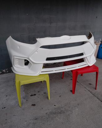 Paraurti Ford Focus RS Mk3 2011-2014