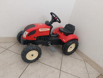Trattorino a pedali 