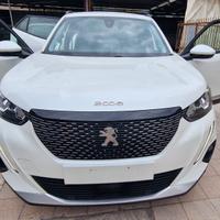 Peuget 2008  1.5 bluehdi 100 Allure Navi Pack