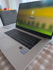 Huawei Matebook d15 512gb Ryzen 5