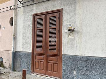CASA INDIPENDENTE A PALERMO